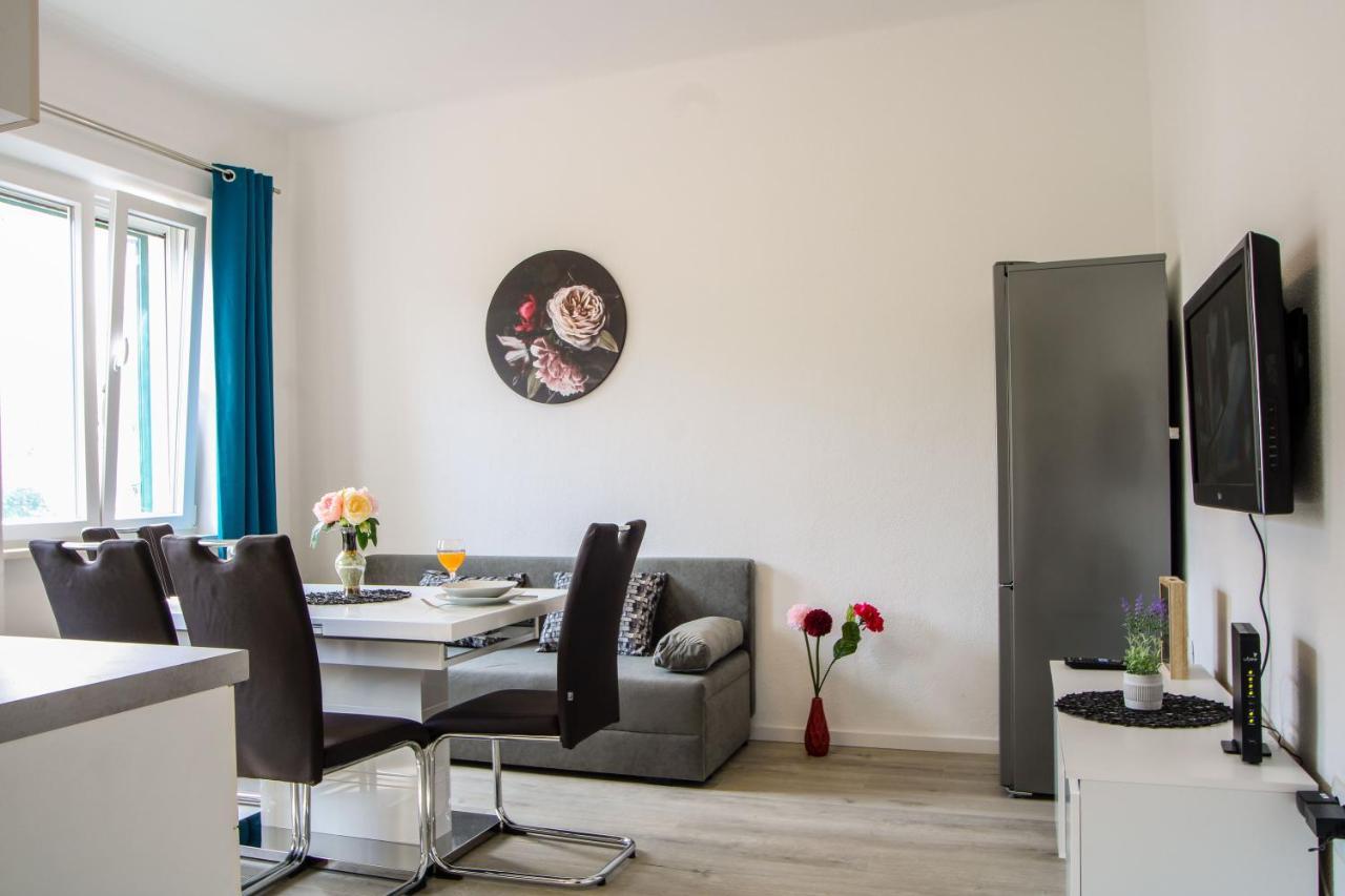 Tonka'S Beautiful Apartment In City Centre 斯普利特 外观 照片